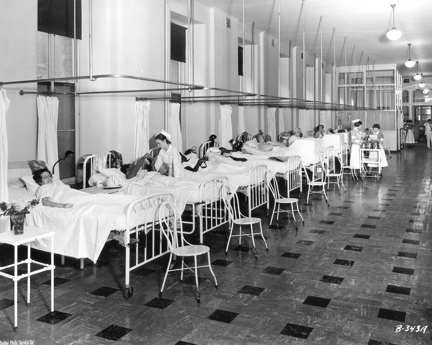 Hospital of the University of Pennsylvania, ward, c. 1950