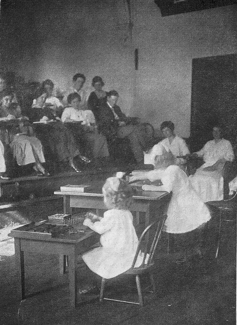 Summer School, Montessori, 1915