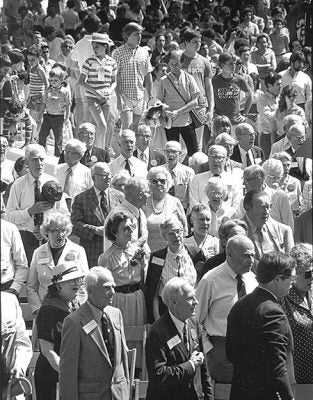 "Alumni Day", the mingling of two generations at the Wharton School, mid 1980s