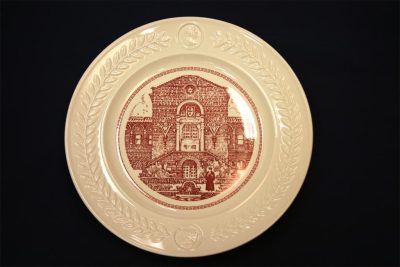 Wedgwood china, plate depicting University Museum porch, 1940